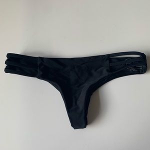 Black kini bottom